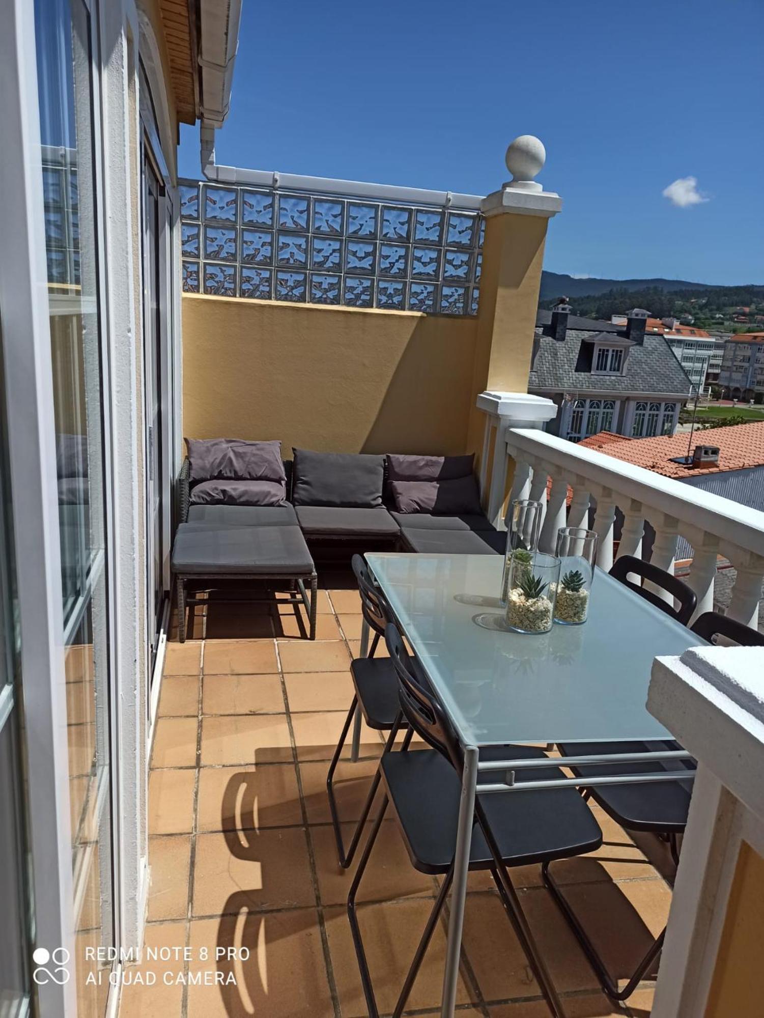Casa da Costa - Piso con galería y terraza con vistas al mar Cedeira Exterior foto